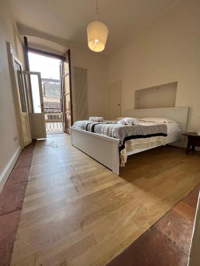 Nur 1 Casa Vacanze Bergamo Apartment